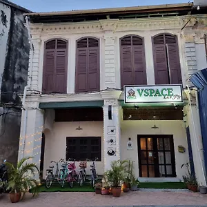 V Space Capsule Cafe Capsule hotel Malacca
